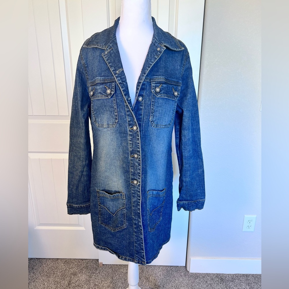Bisou Bisou Classic Blue Jean Jacket Sz 12 with Rock’n Pockets